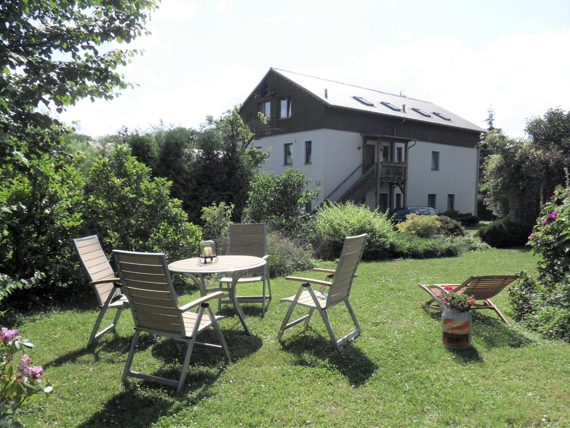 Beautiful Apartment In Rerik With Garden Near Sea エクステリア 写真